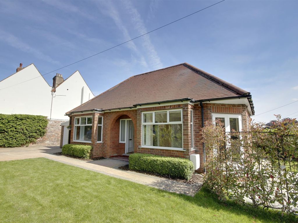 2 bed detached bungalow for sale in Church Lane, Kirk Ella, Hull HU10