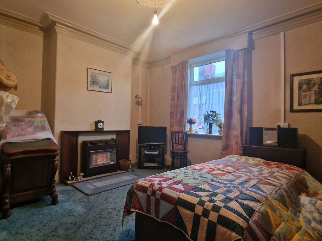 3 bed terraced house for sale in Stansfield Road, Todmorden OL14, £