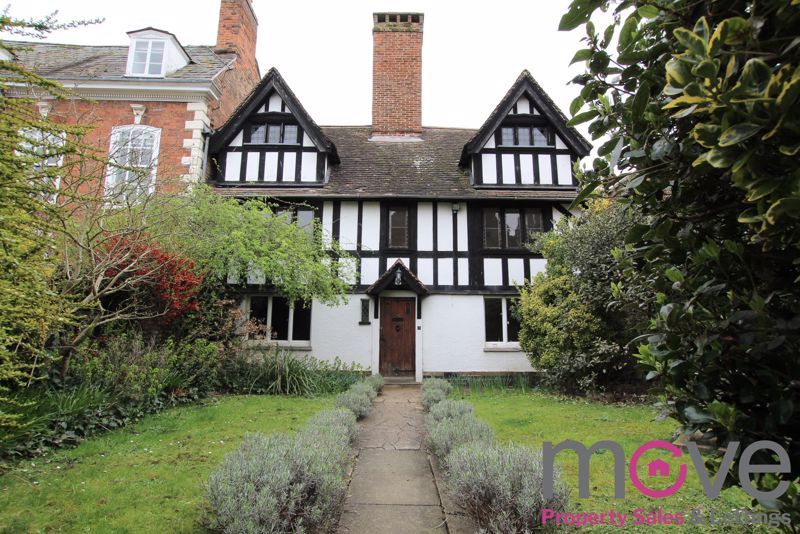 4 bed cottage to rent in College Green, Gloucester GL1 Zoopla
