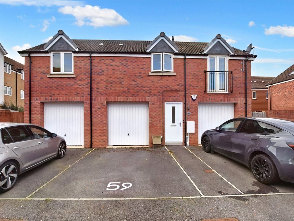 2 bed detached house for sale in Admiral Way, Exeter, Devon EX2, £