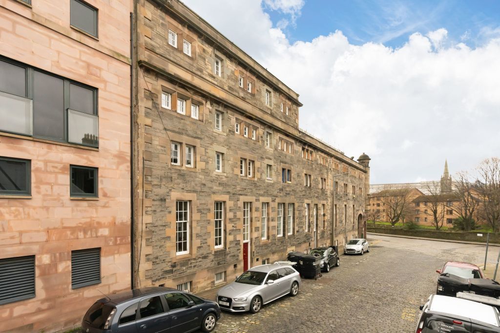 9/19 Couper Street, Leith EH6