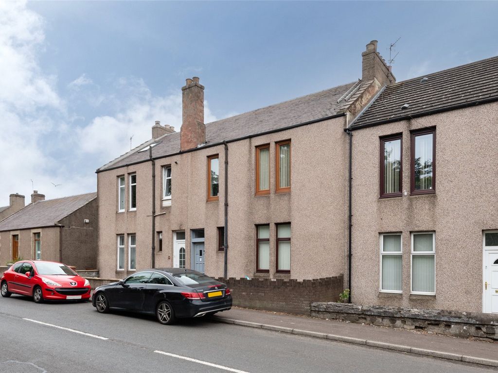 2 bed flat for sale in Kennoway Road, Windygates, Leven KY8, £72,000 Zoopla