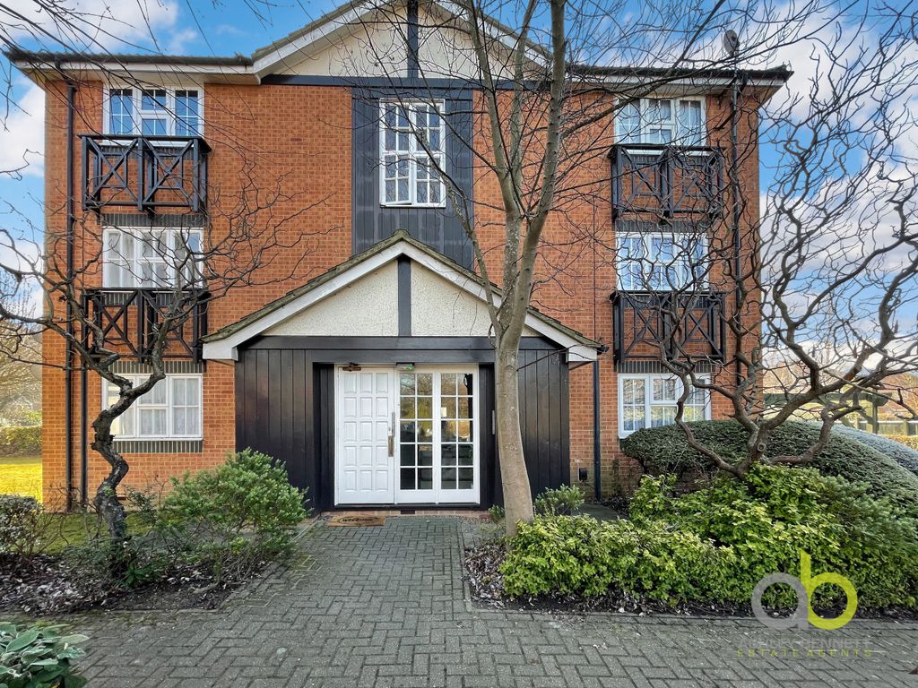 1 bed flat for sale in Dudley Close, Chafford Hundred RM16 Zoopla