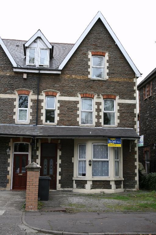 9 bed property to rent in 60 Richmond Road, Roath, Cardiff CF24, £650