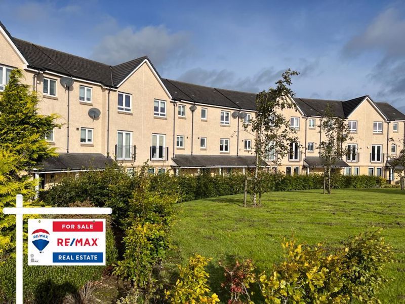 5 bed terraced house for sale in Russell Place, Bathgate EH48, £295,000