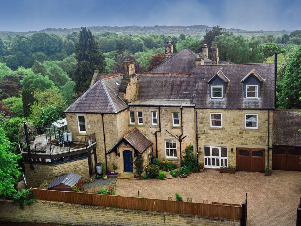 6 bed detached house for sale in Woodcroft Road, Wylam NE41, £1,000,000