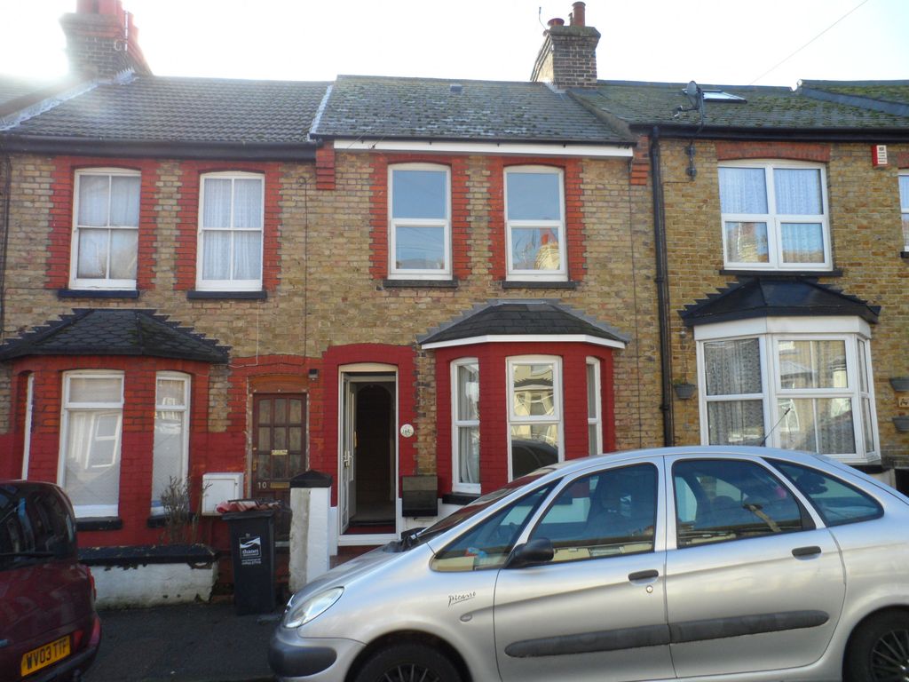 2 bed terraced house to rent in St. Davids Road, Ramsgate, Kent CT11, £