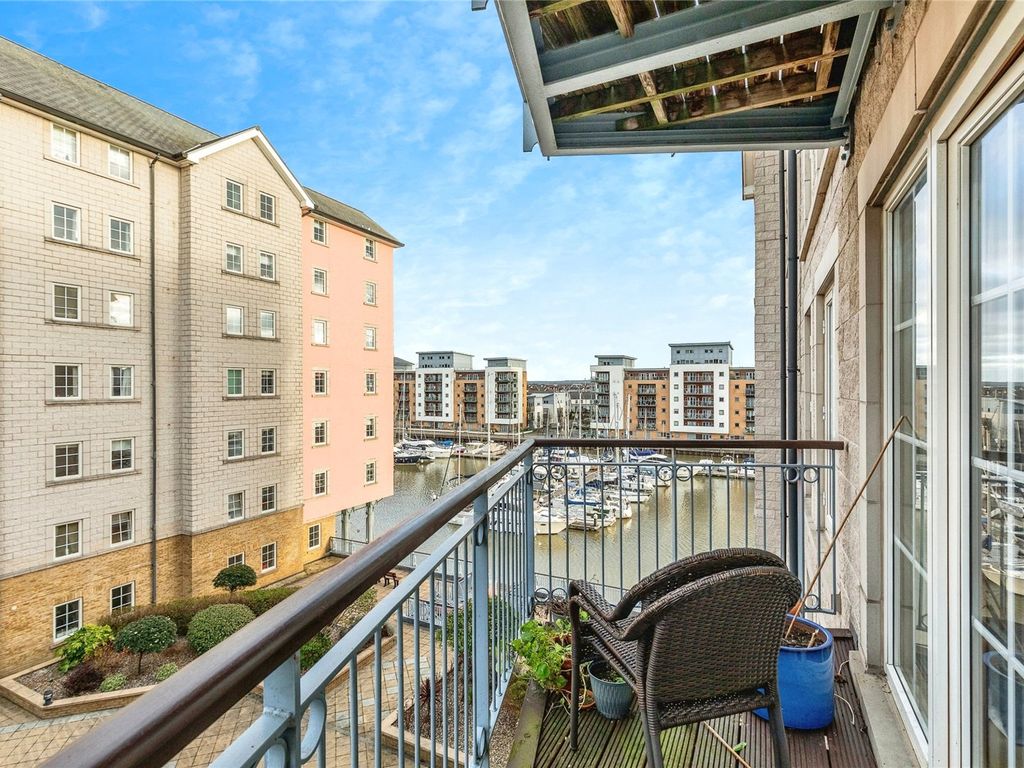 2 bed flat for sale in Lower Burlington Road, Portishead, Bristol