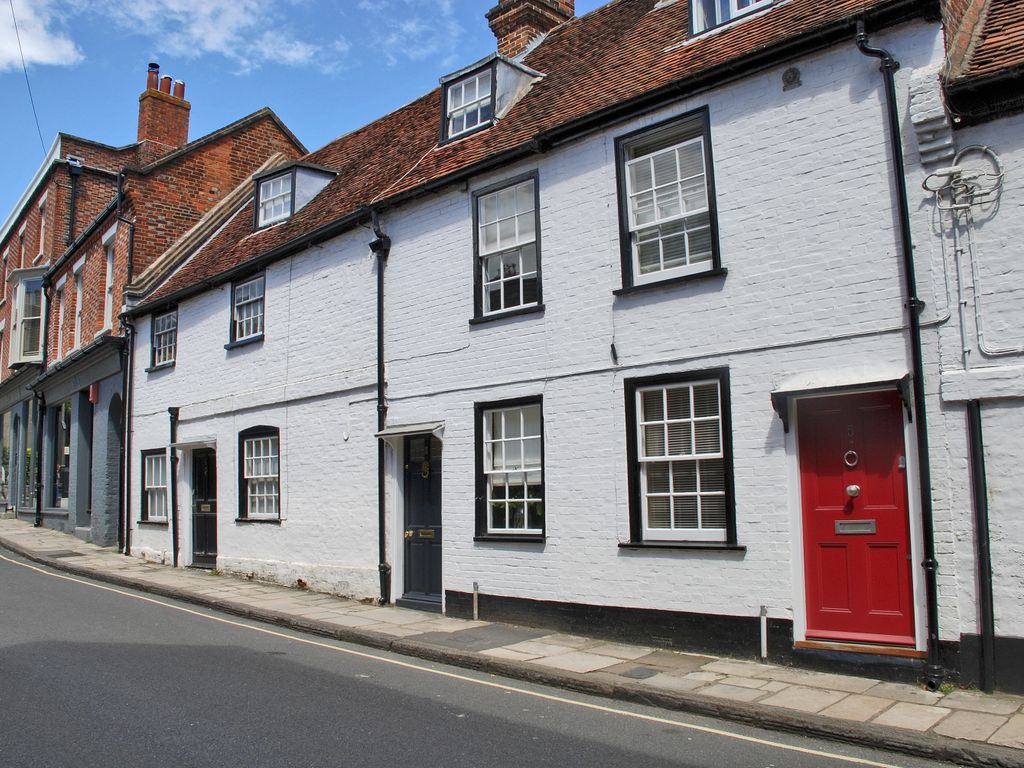 2 bed terraced house to rent in Church Lane, Lymington, Hampshire SO41