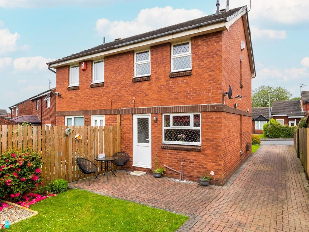 2 bed semidetached house for sale in Kingfisher Way, Alwoodley, Leeds