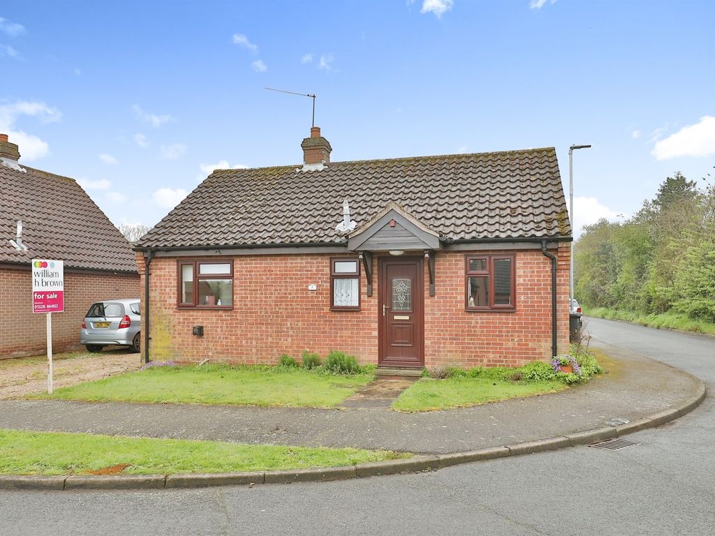 2 bed detached bungalow for sale in Bure Road, Briston, Melton