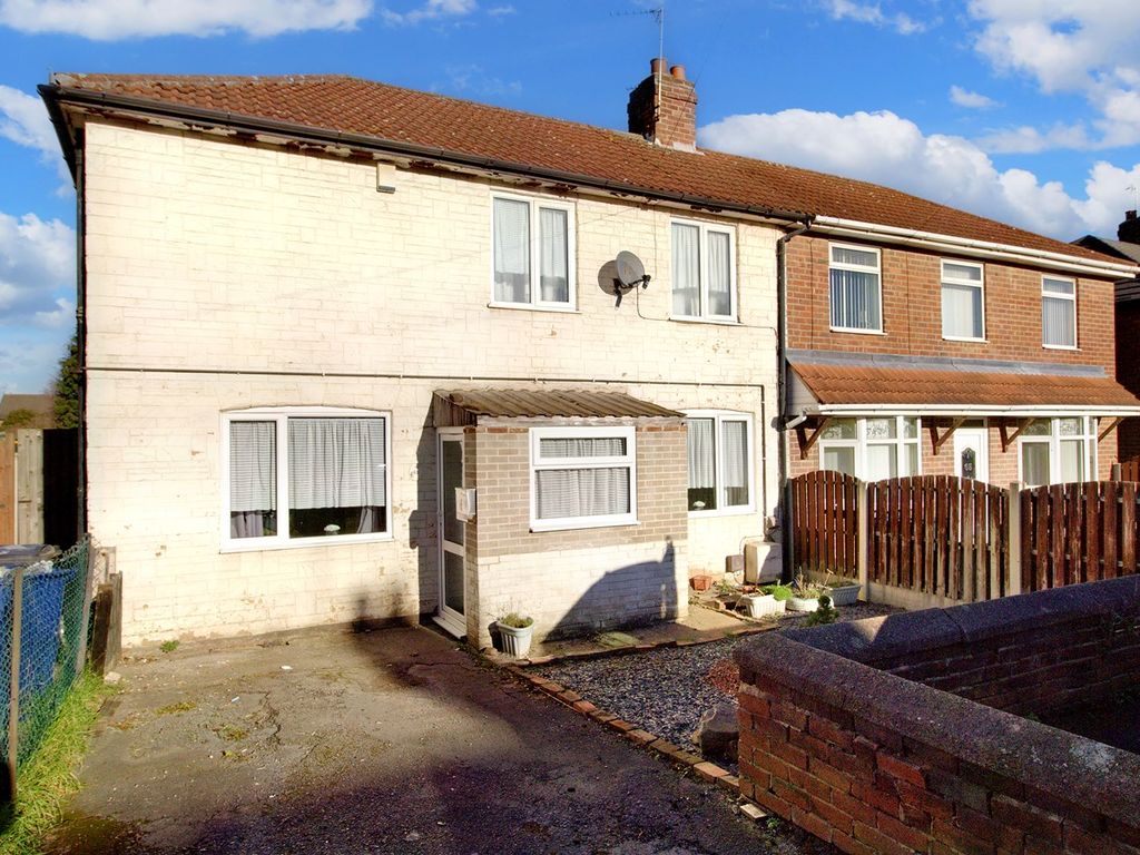 3 bed semidetached house for sale in Markham Road, Edlington