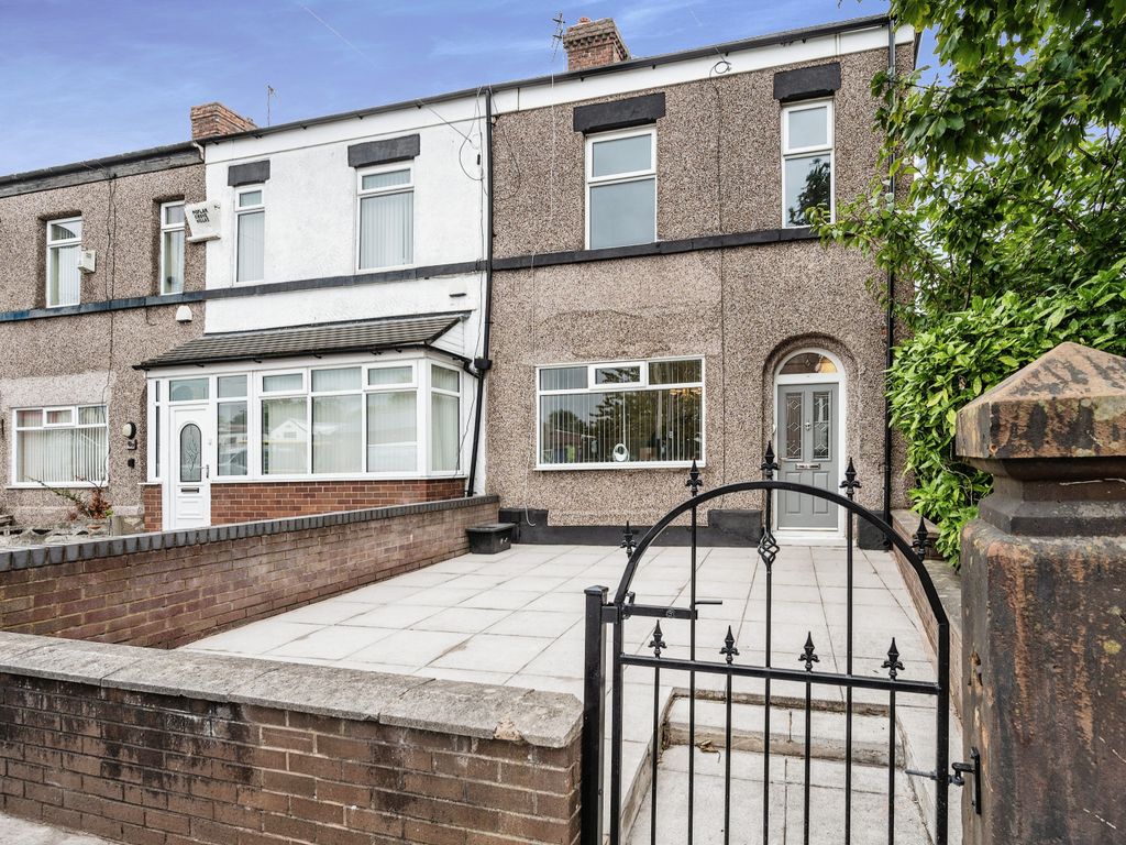 3 bed end terrace house for sale in Clock Face Road, Clock Face, St