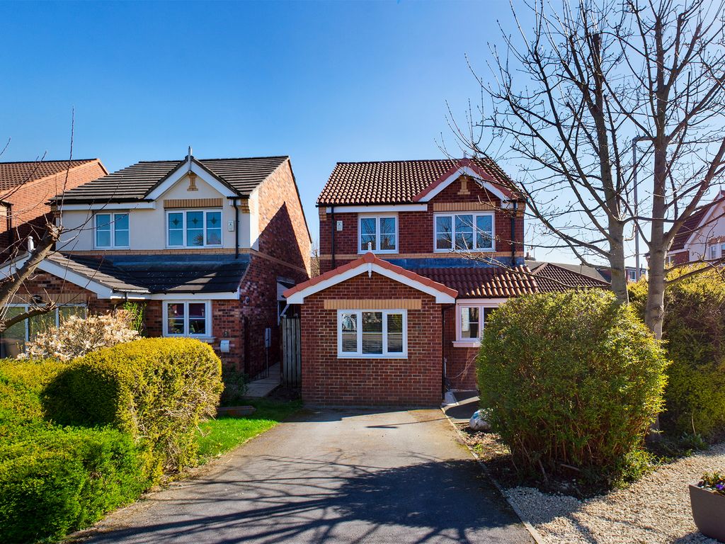 4 bed detached house for sale in Cherry Grove, Meanwood, Leeds LS6 Zoopla