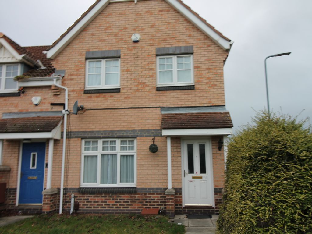 3 bed end terrace house to rent in The Midfield, Middlesbrough, Teeside
