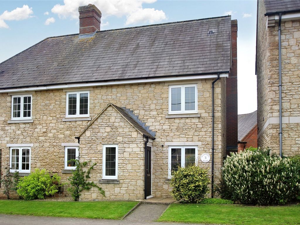 3 bed semidetached house for sale in Marston Road, Greatworth, Banbury
