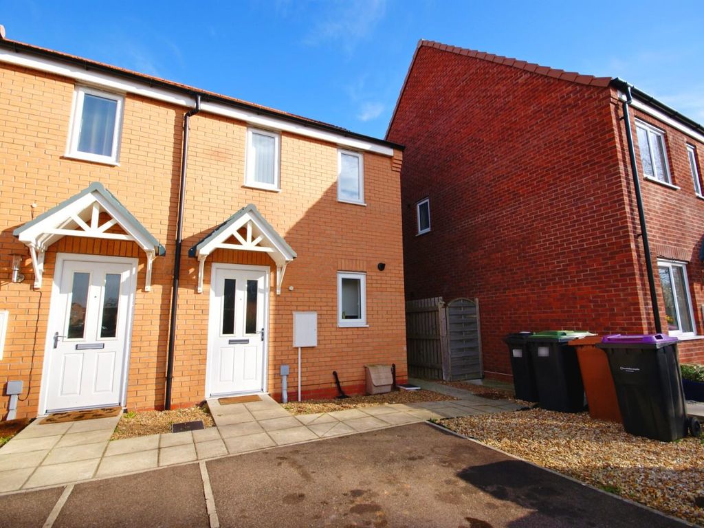 2 bed end terrace house for sale in Furnace Close, North Hykeham, Lincoln LN6, £160,000 Zoopla