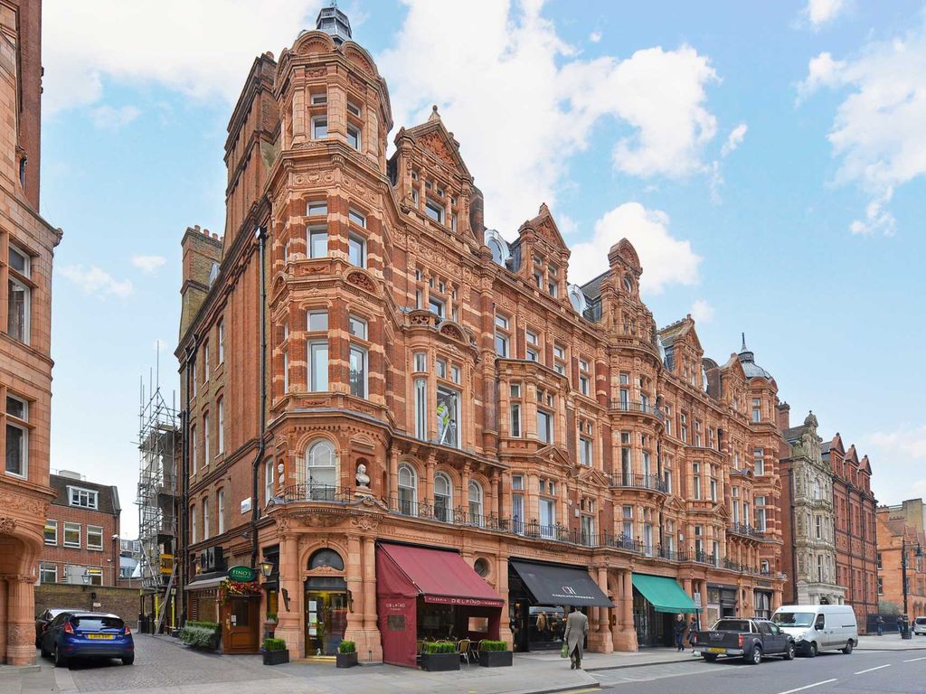 Mount Street, Mayfair W1K  