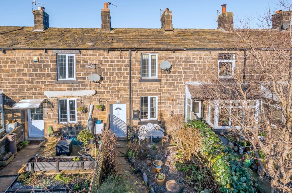 2 bed terraced house for sale in Bradford Road, Otley LS21 Zoopla