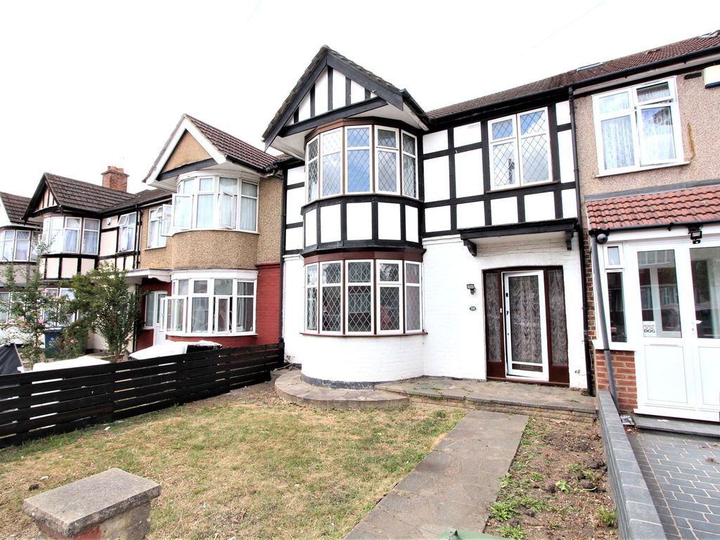 3 bed terraced house to rent in Kenmore Avenue, Harrow HA3 Zoopla
