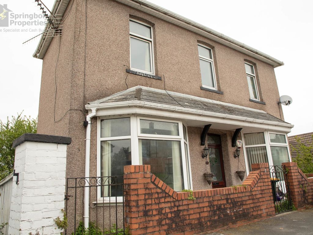 3 bed detached house for sale in Moxon Road, Malpas, Newport, Gwent