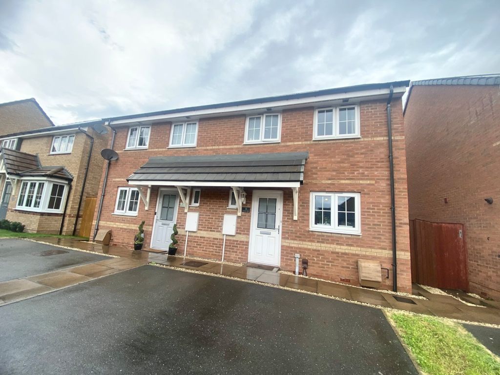 3 bed semidetached house for sale in Matlock Way, Waverley, Rotherham, South Yorkshire S60, £
