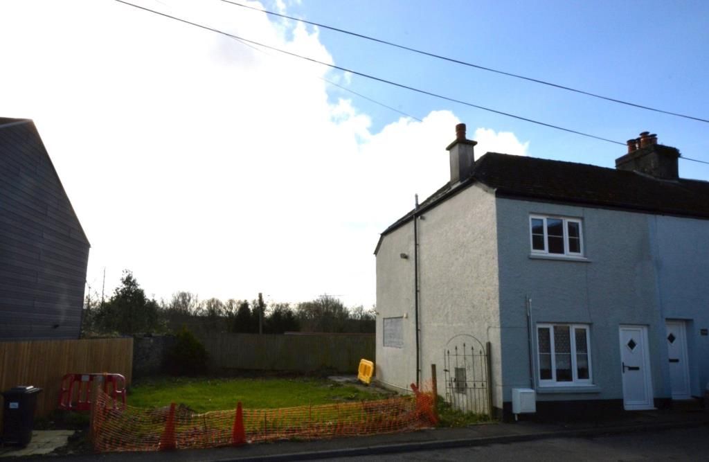 New home, 6 bed end terrace house for sale in Land At Western Cottages