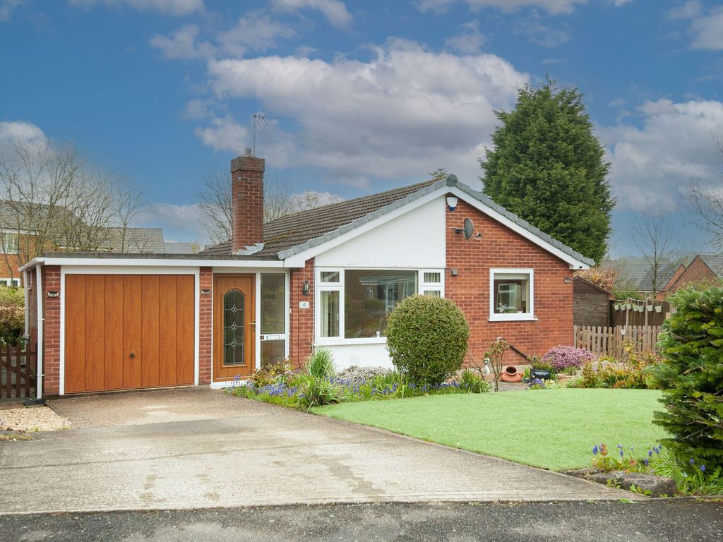 3 bed detached bungalow for sale in Heathfield Gardens, Tibshelf DE55