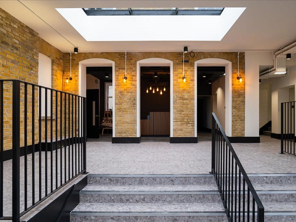 Office to let in The Hill Hub, 1A Highfield Road, Dartford, Kent DA1, £