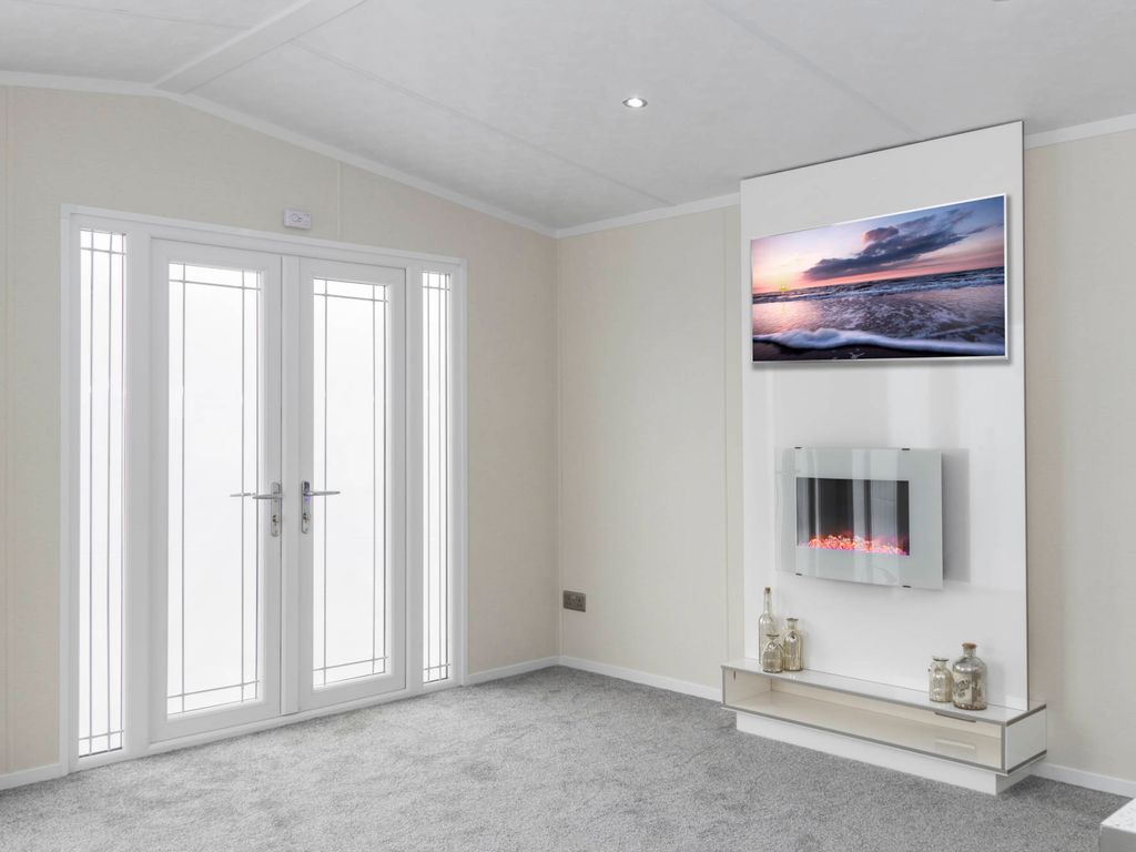 New home, 2 bed detached house for sale in Springhead Road, Northfleet