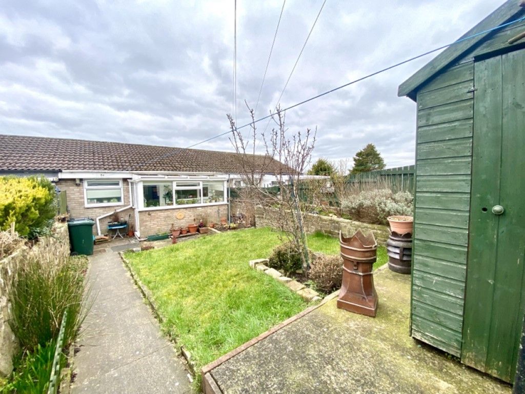 1 bed terraced bungalow for sale in Cherry Tree Rise, Keighley BD21