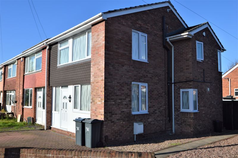 3 bed end terrace house for sale in Frome Way, Kings Heath, Birmingham