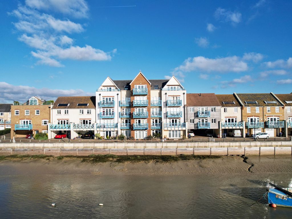 2 bed flat for sale in Broad Reach Mews, ShorehamBySea BN43, £550,000