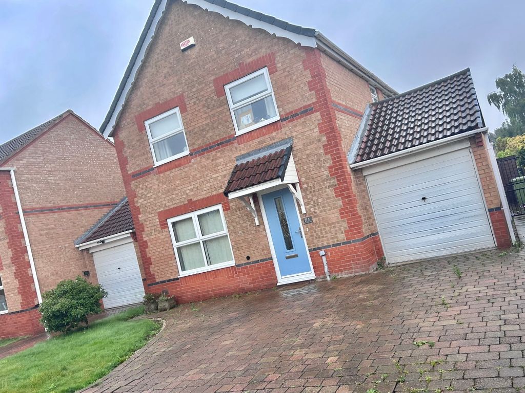 4 bed detached house for sale in Chatsworth Road, Creswell, Worksop S80