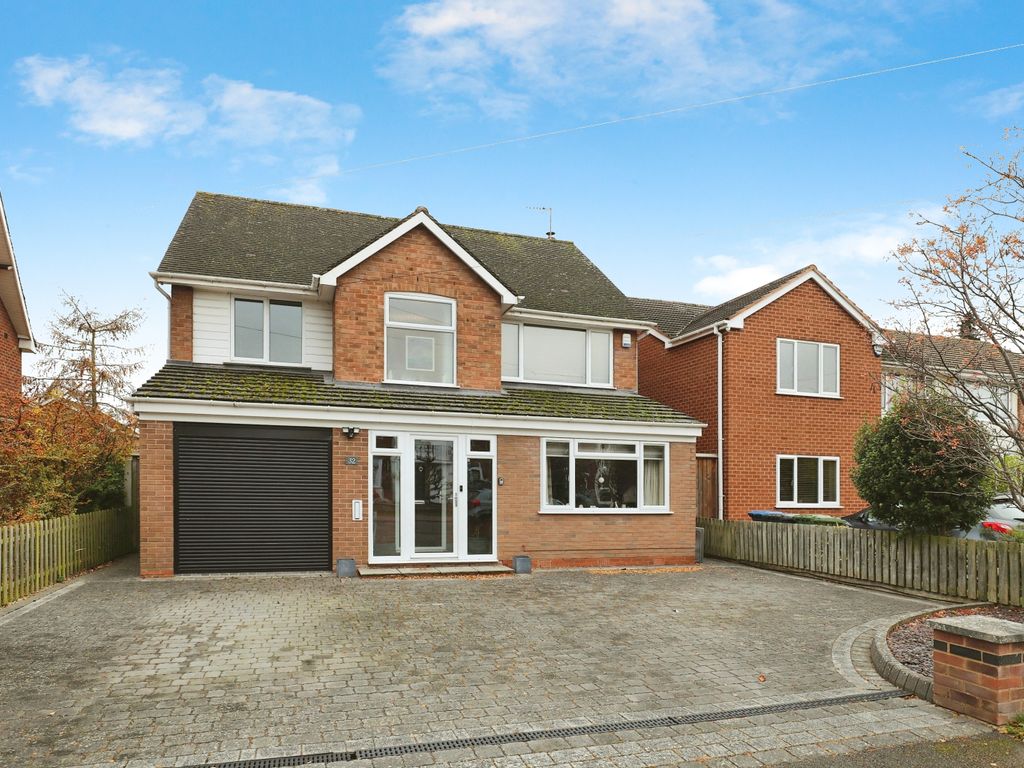 4 bed detached house for sale in Shelley Road, StratfordUponAvon