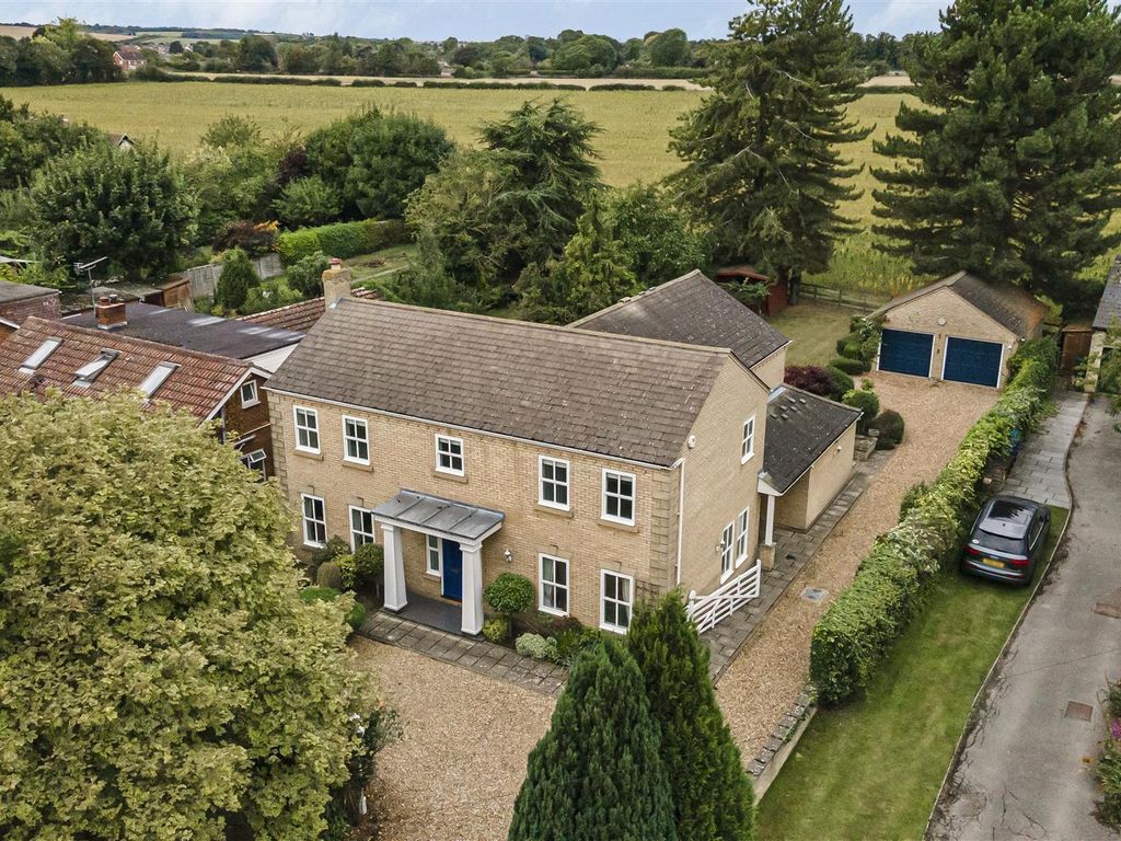 5 bed detached house for sale in Station Road, Fulbourn, Cambridge CB21