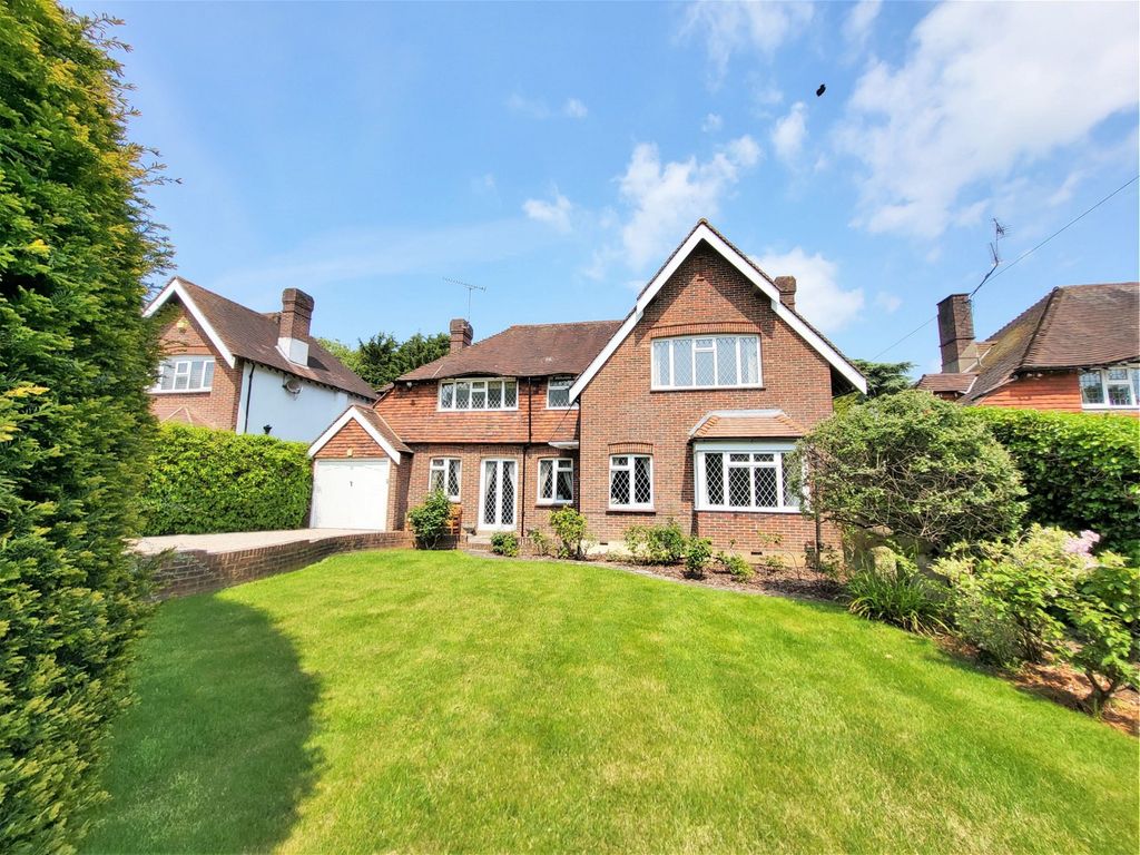 3 bed detached house for sale in Offington Drive, Worthing, West Sussex