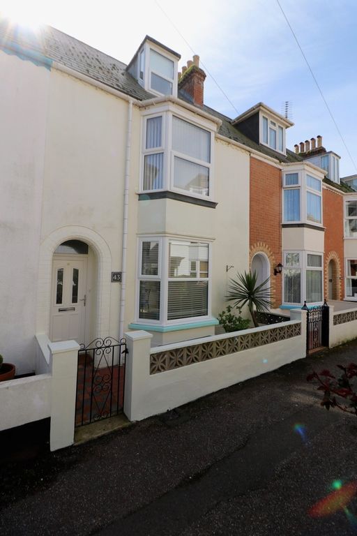 3 bed terraced house to rent in Holmdale, Sidmouth EX10, £1,350 pcm