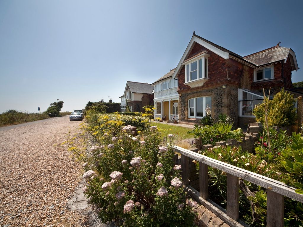 4 bed detached house for sale in Wellington Parade, Kingsdown, Deal