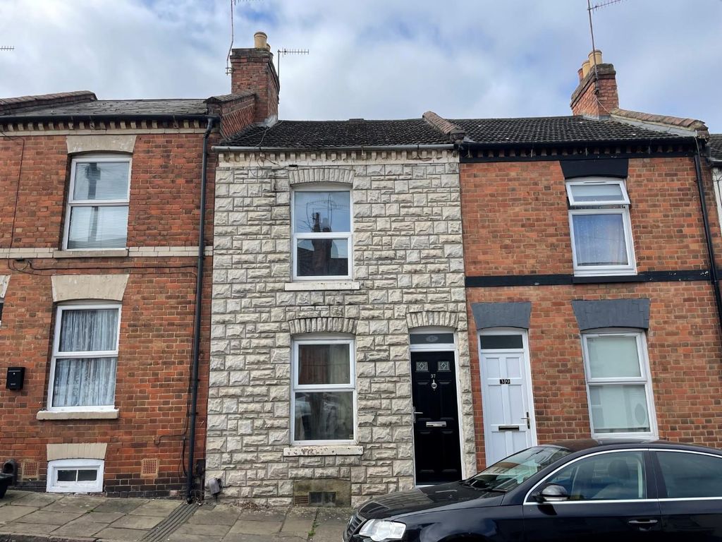 2 bed terraced house for sale in Brook Street, Northampton NN1 Zoopla