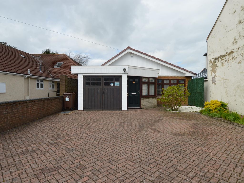 3 bed detached bungalow for sale in Birch Terrace, Burntwood WS7 Zoopla
