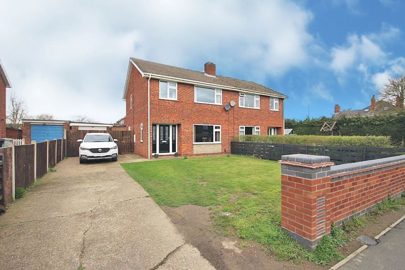 3 bed semidetached house for sale in Keddington Road, Louth LN11 Zoopla