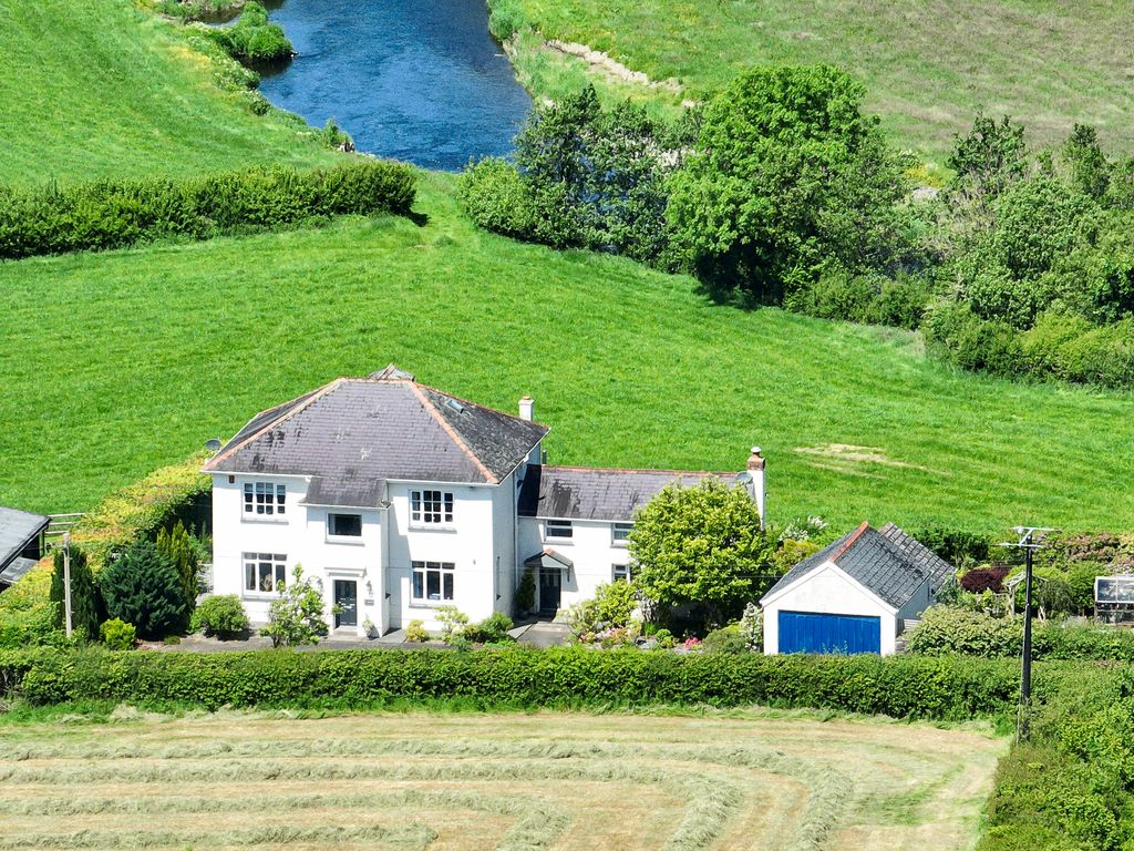 6 bed detached house for sale in Y Fron, Maesycrugiau, Pencader