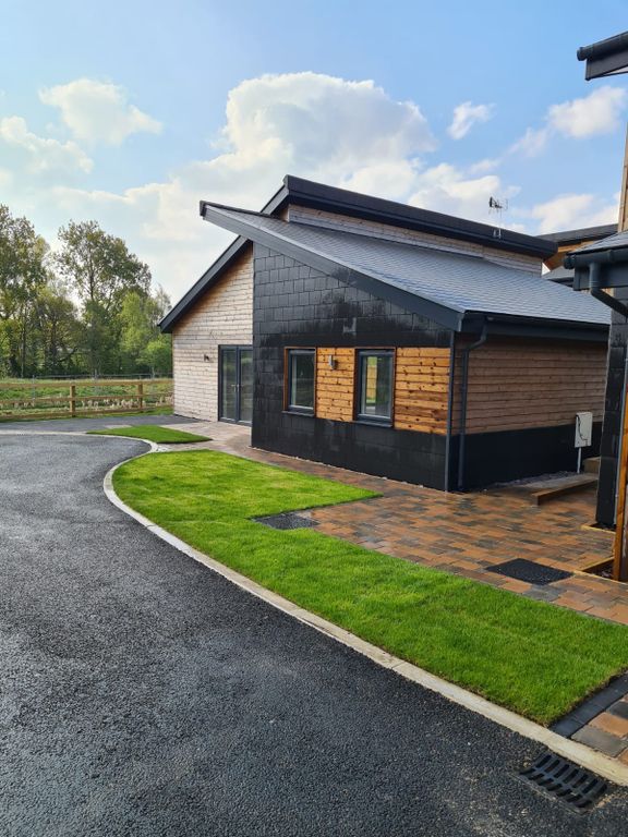New home, 2 bed detached bungalow for sale in Siskin Lodge, Whitworth
