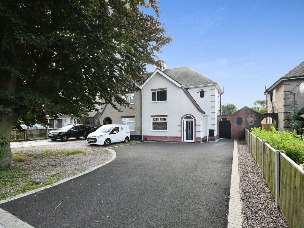3 bed semidetached house for sale in Kingsway, KirkbyInAshfield