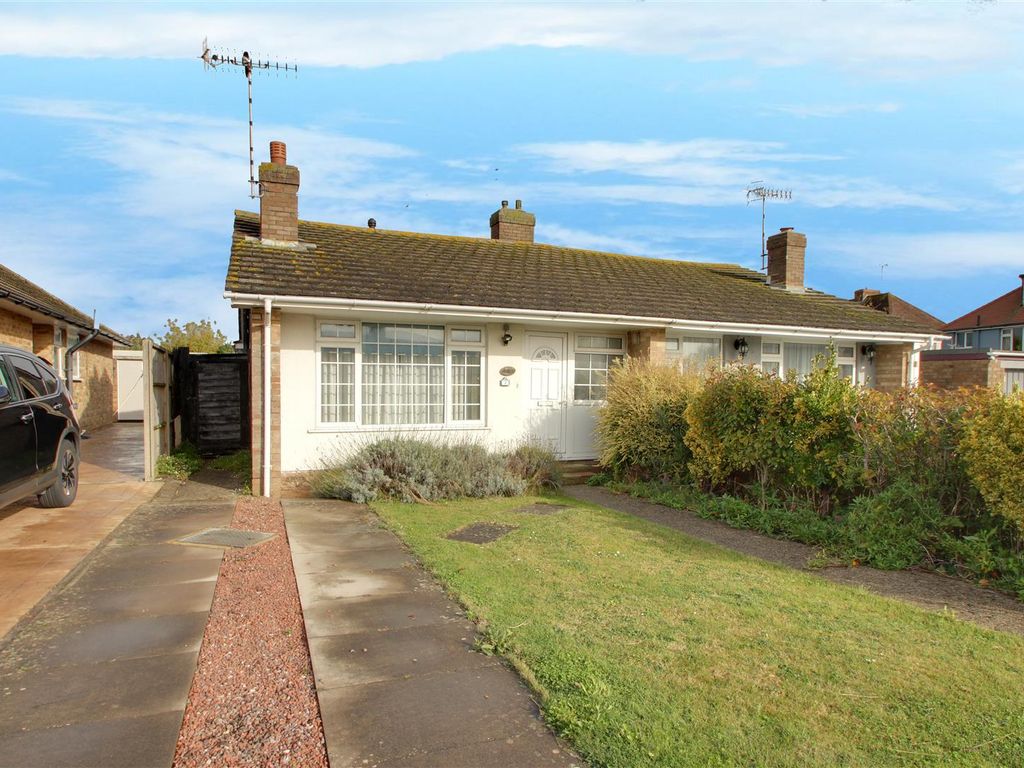 1 bed semidetached bungalow for sale in Glenbarrie Way, Ferring