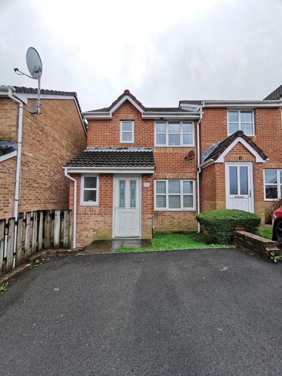 3 bed property for sale in Croeso'r Gwanwyn, Llansamlet, Swansea SA7, £