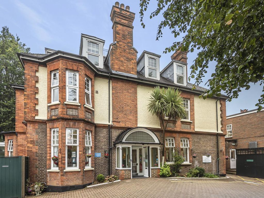 Beech Court, Wimbledon Beaumont, 35, Arterberry Road, Wimbledon SW20  
