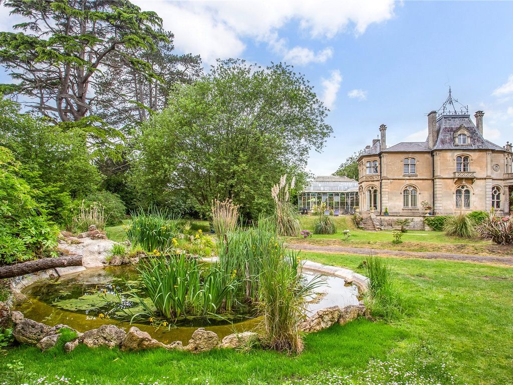 4 bed link detached house for sale in Hilperton Road, Trowbridge BA14