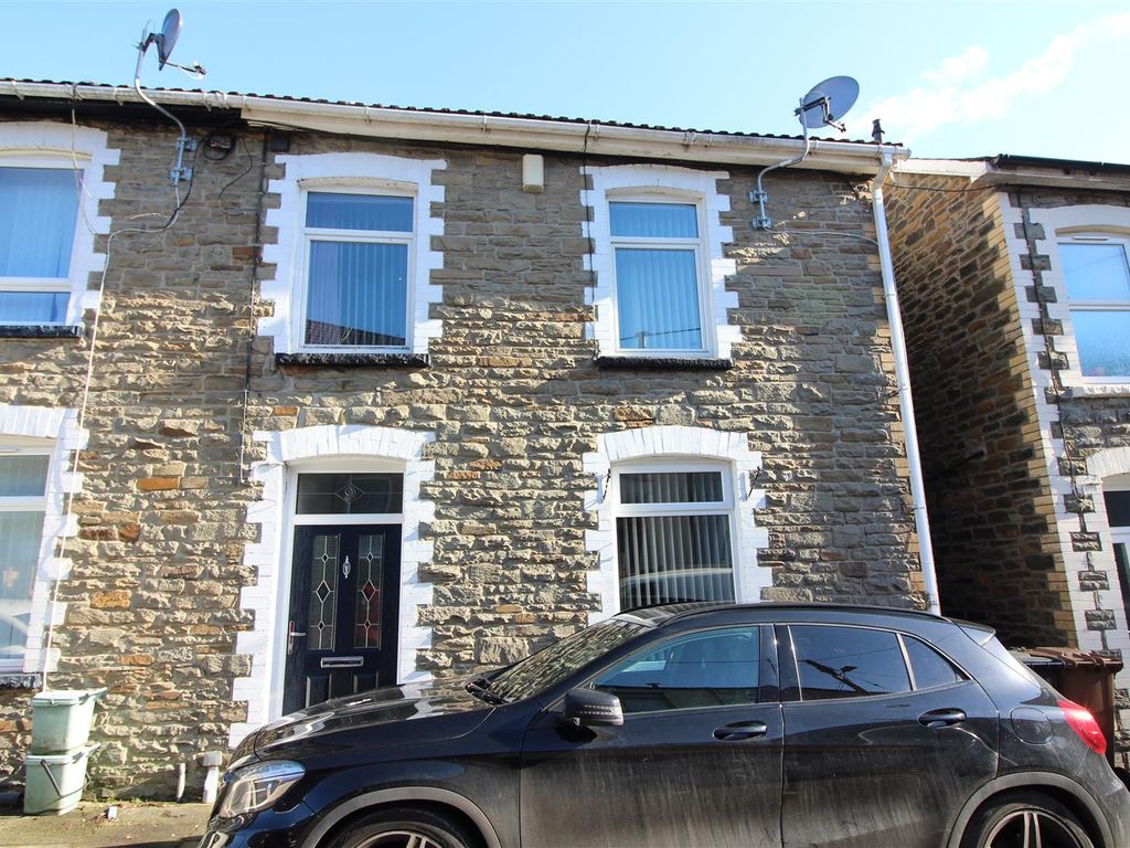 3 bed terraced house for sale in Glen View, Crumlin, Newport NP11 Zoopla